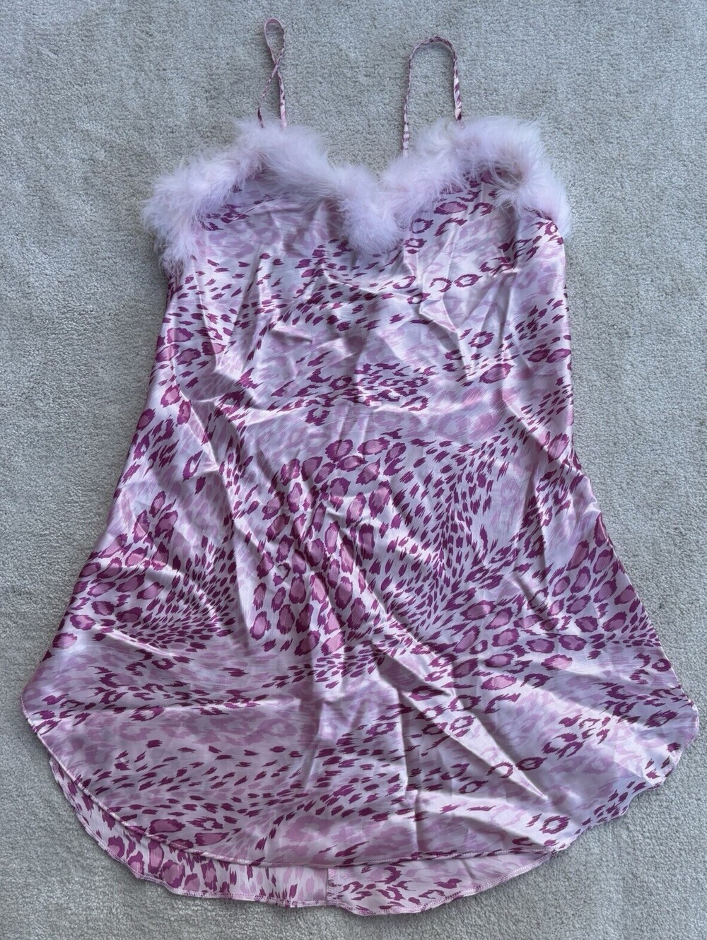 Cinema Etoile Women's Pink Cheetah Print Satin Intimates Gown With Feather Trim